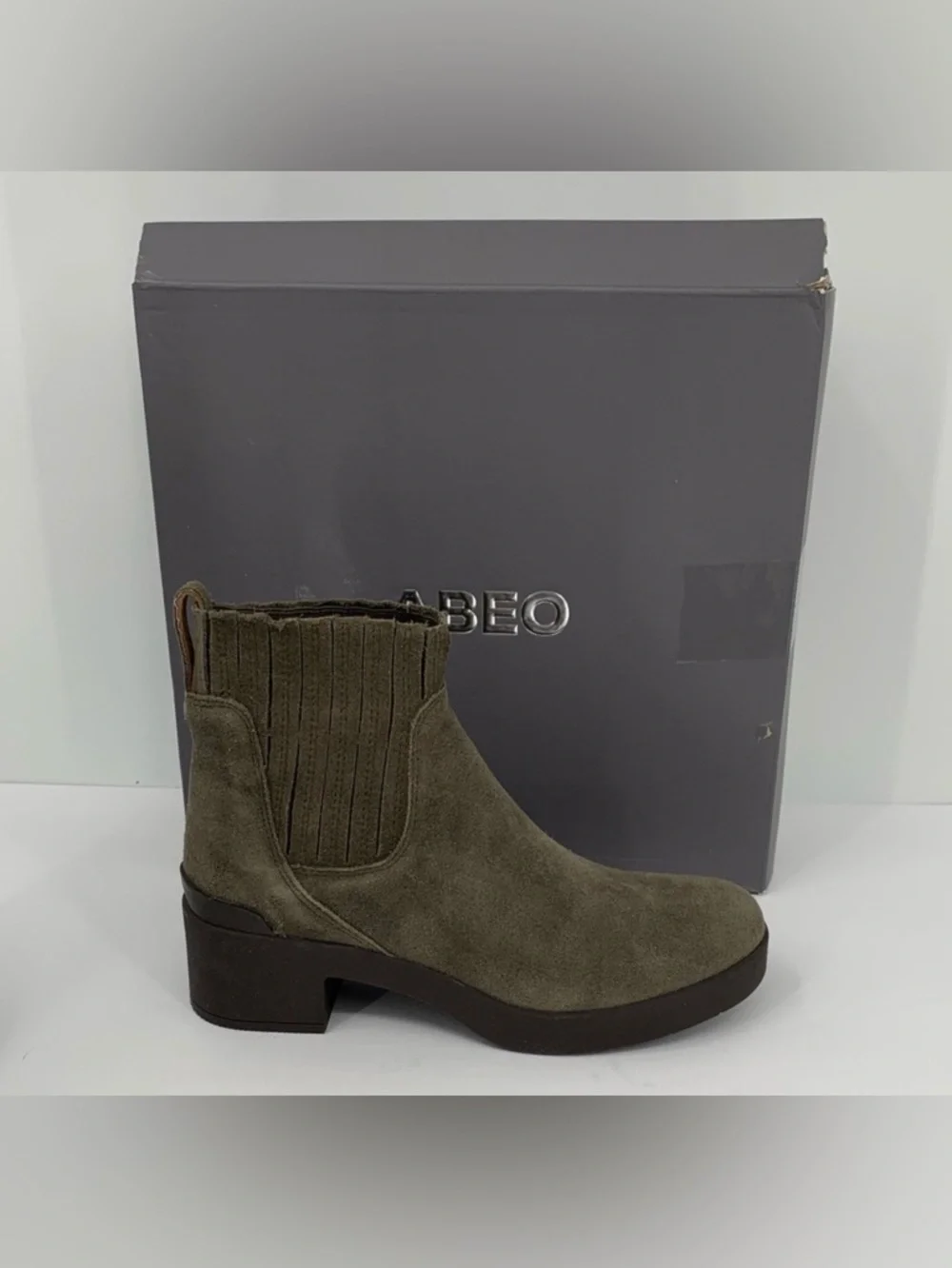 ABEO Capital Chelsea ankle boots suede leather olive green chunky new 8
